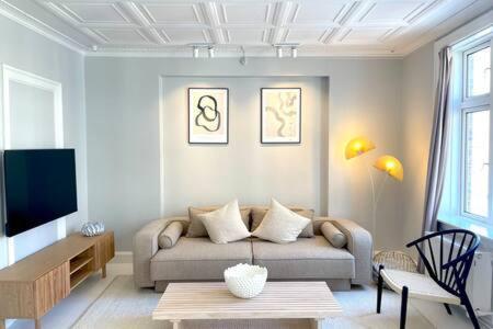 2 Bedroom Apartment In Trendy Area Копенгаген Экстерьер фото