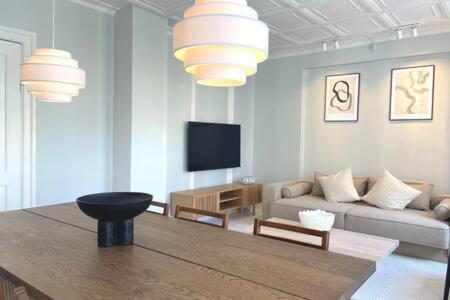 2 Bedroom Apartment In Trendy Area Копенгаген Экстерьер фото